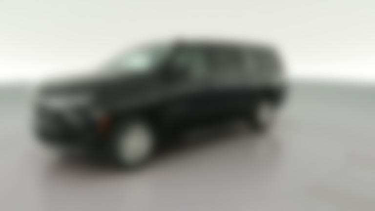 2025 Chevrolet Suburban vehicle photo
