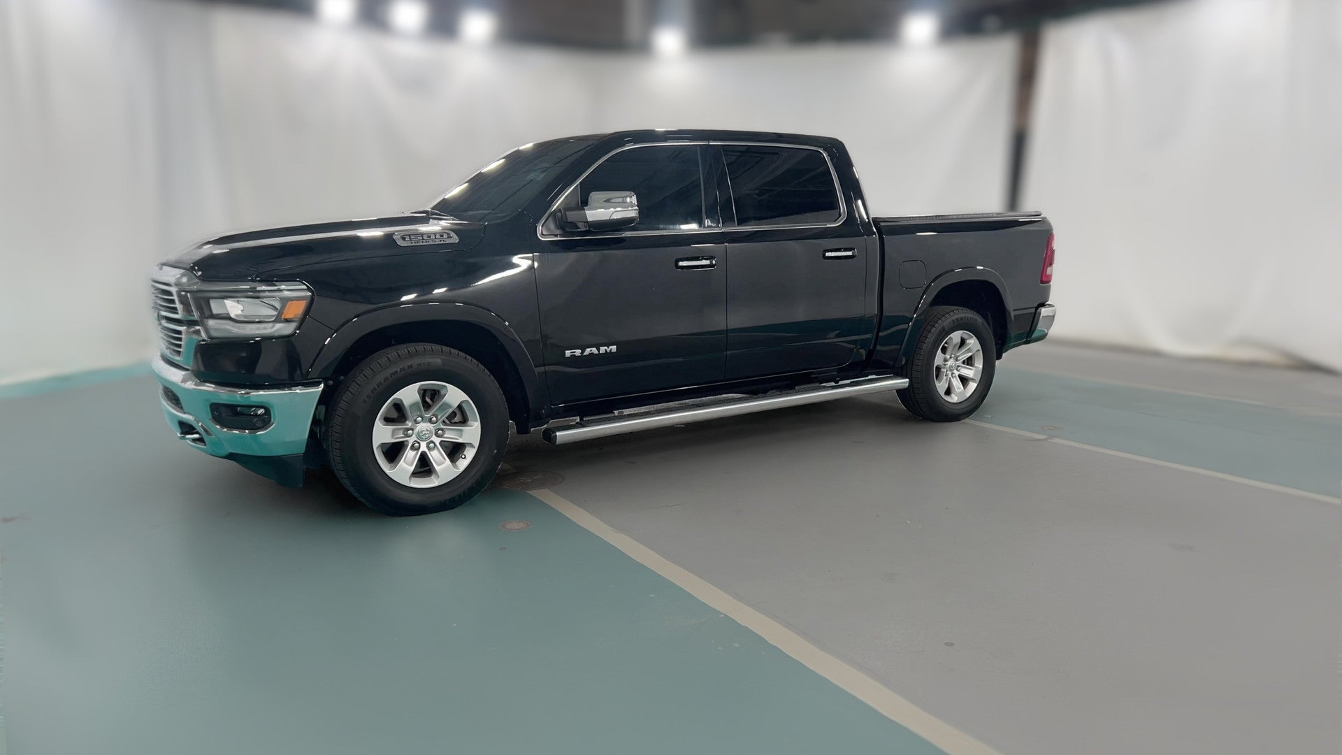 2021 Ram 1500 Crew Cab vehicle photo