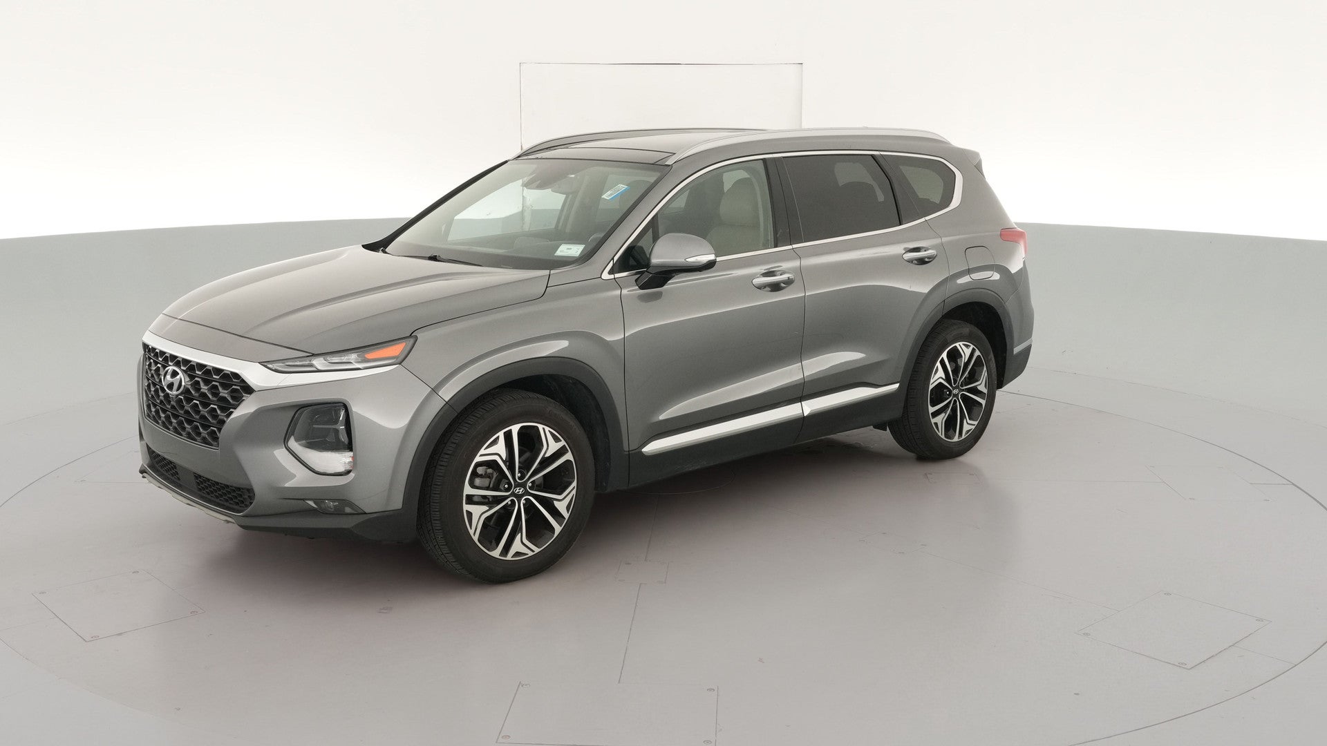 2019 Hyundai Santa Fe vehicle photo