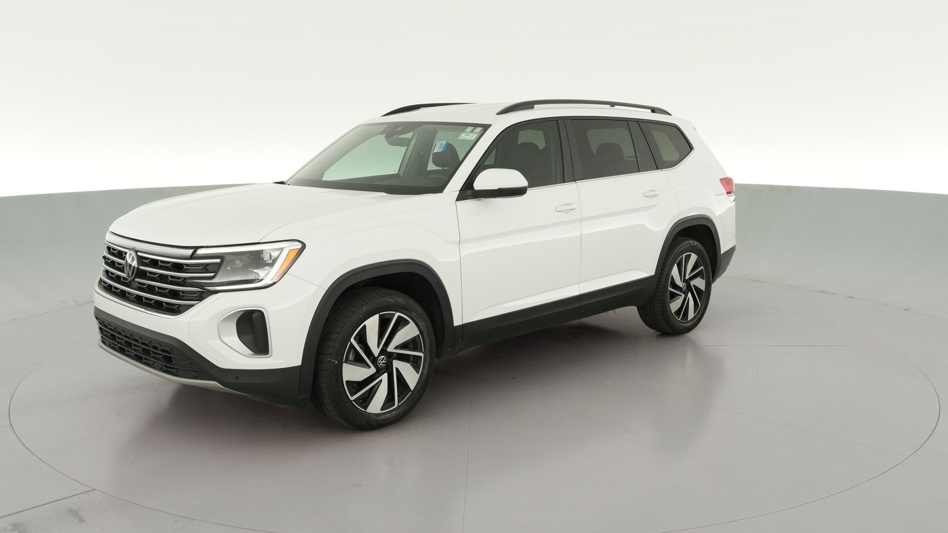 2024 Volkswagen Atlas vehicle photo