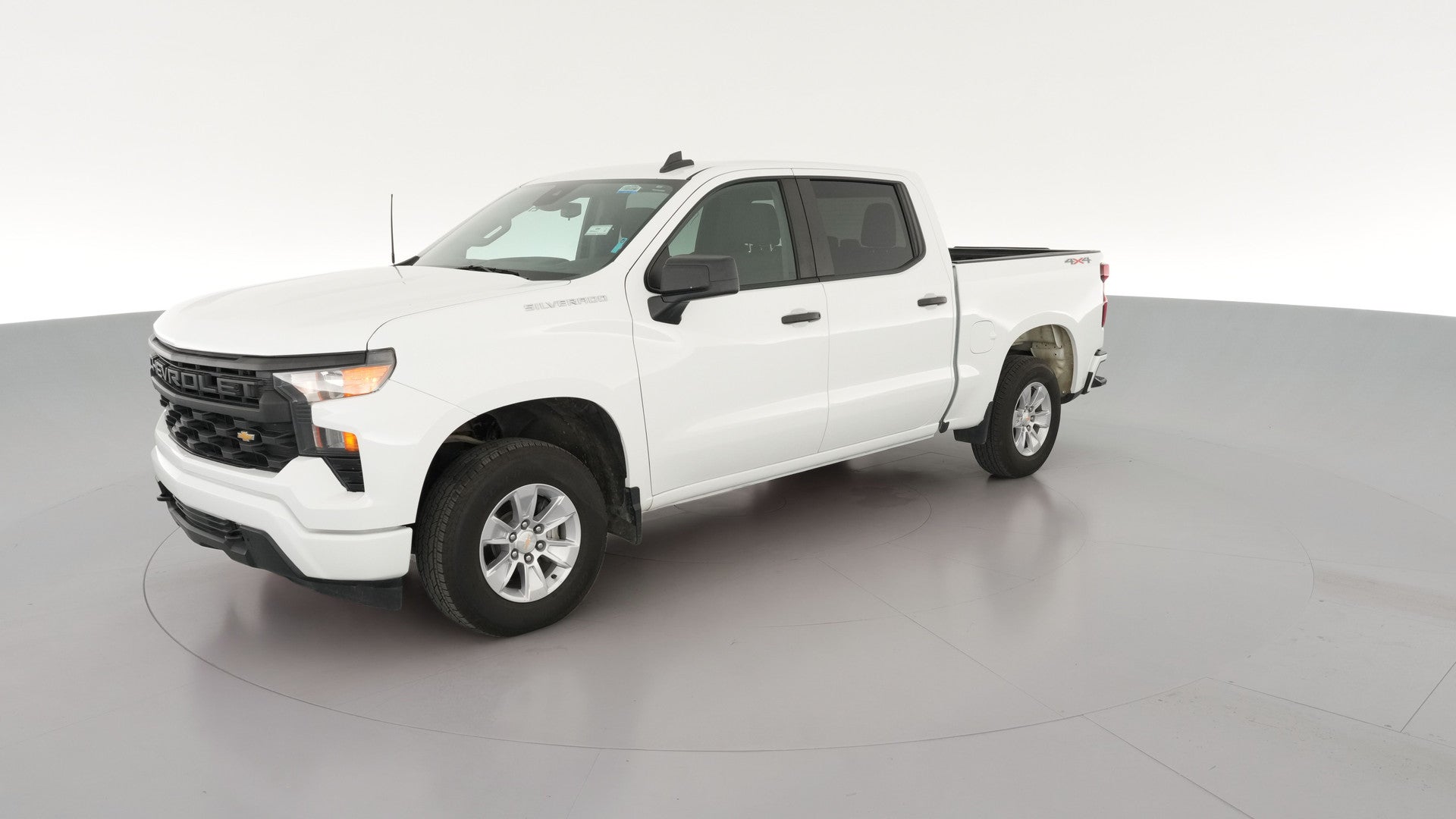 2023 Chevrolet Silverado 1500 Crew Cab vehicle photo