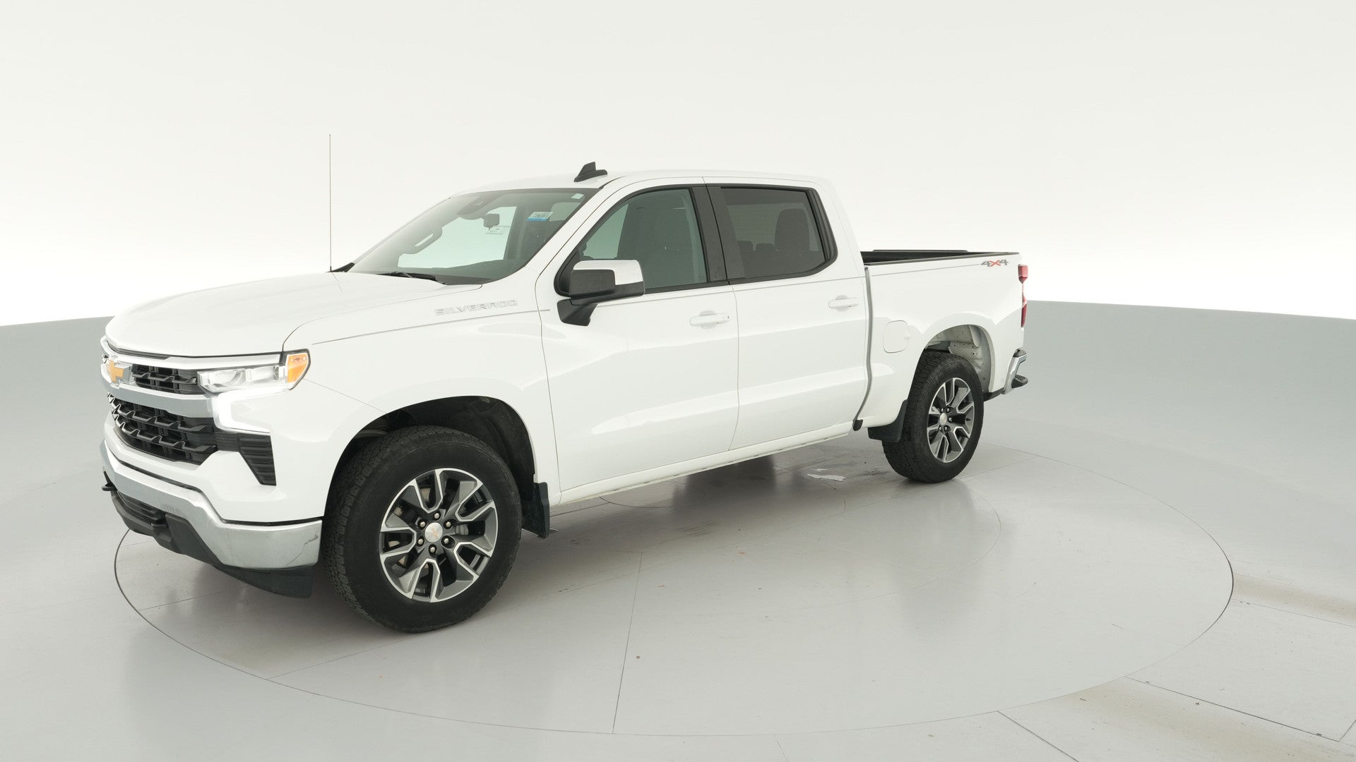 2023 Chevrolet Silverado 1500 Crew Cab vehicle photo