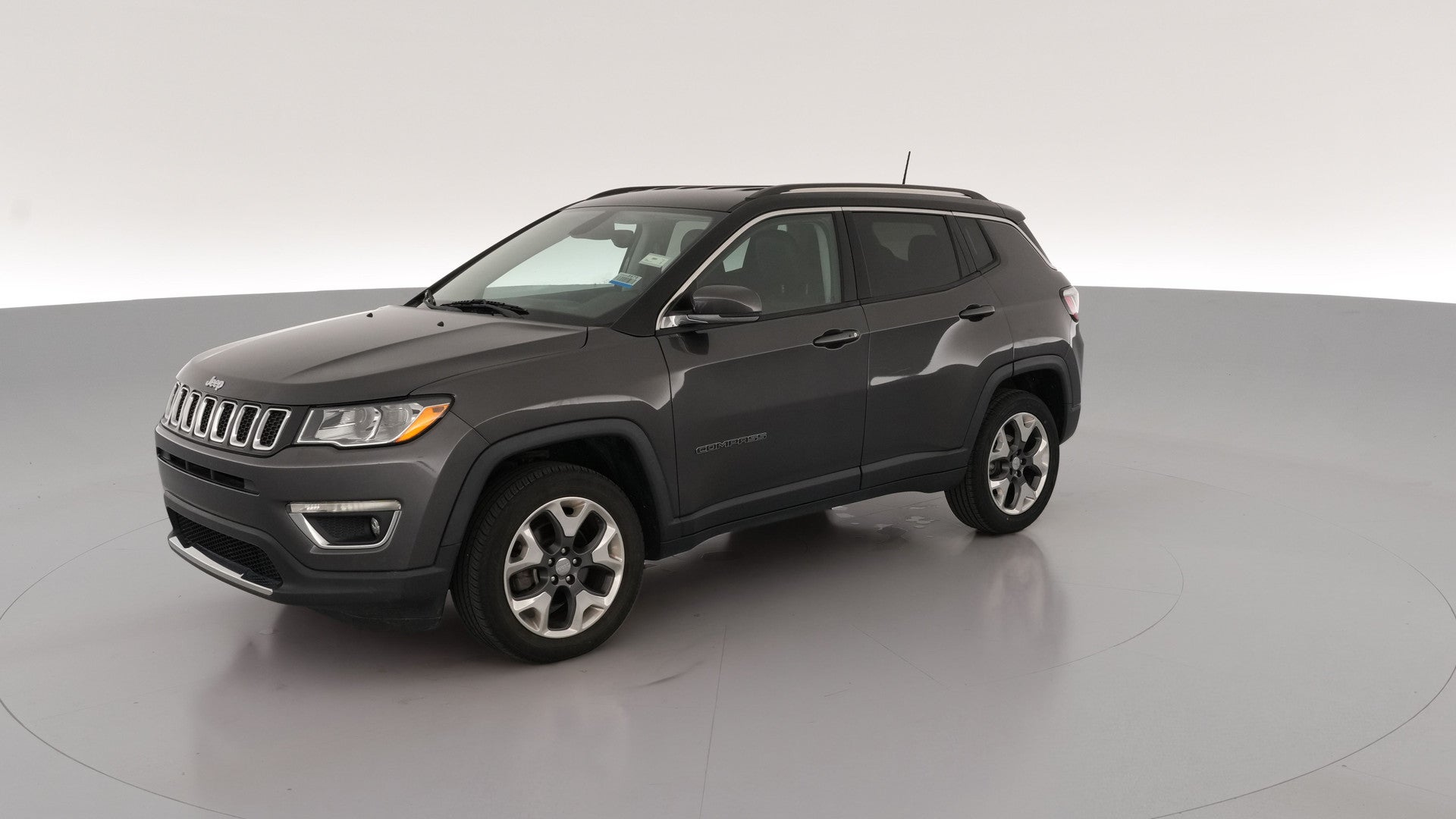 2018 Jeep Compass vehicle photo