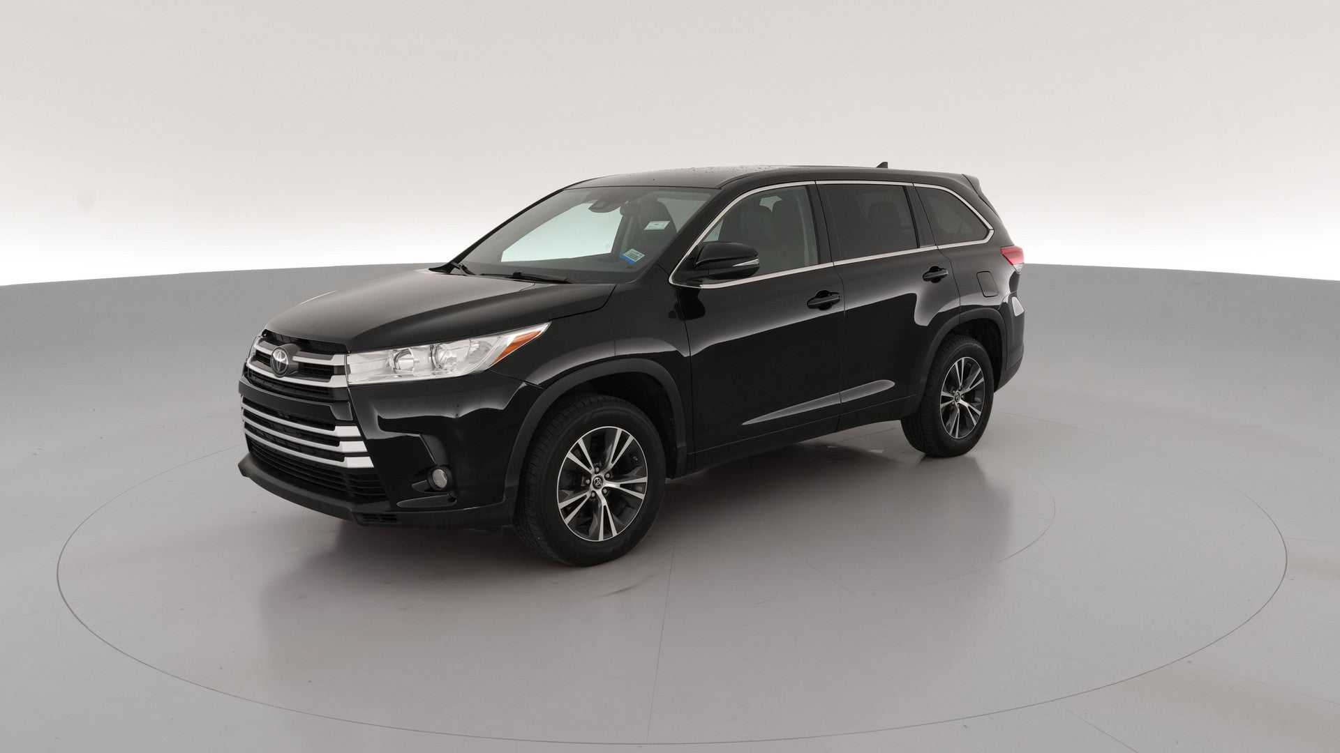 2018 Toyota Highlander vehicle photo