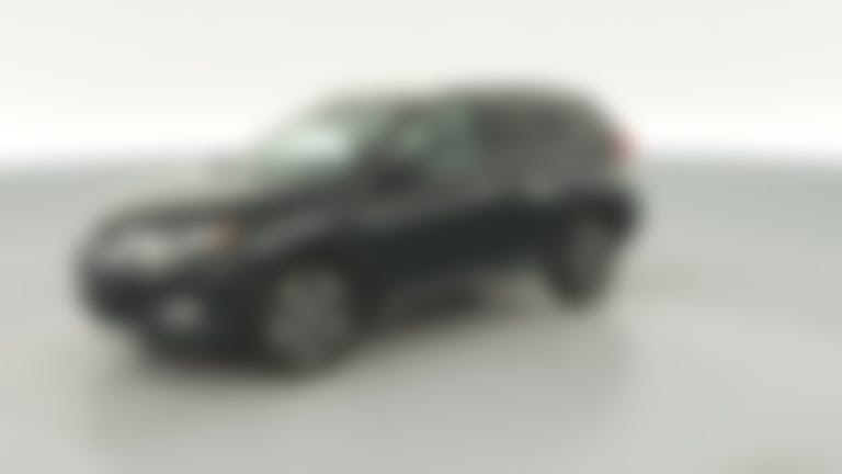 2018 Nissan Rogue vehicle photo