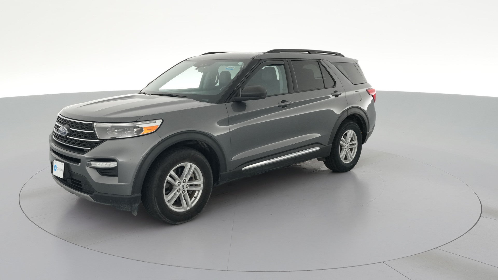 2021 Ford Explorer vehicle photo