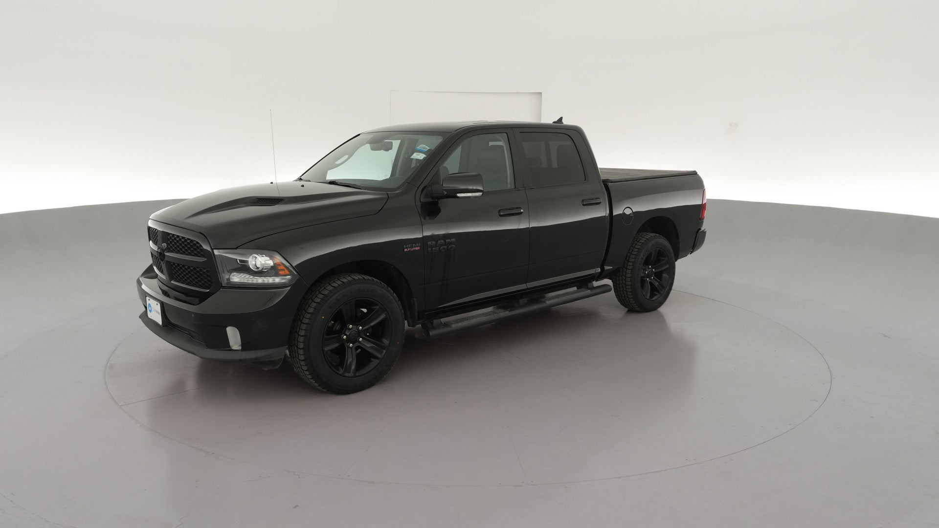 2017 Ram 1500 Crew Cab vehicle photo