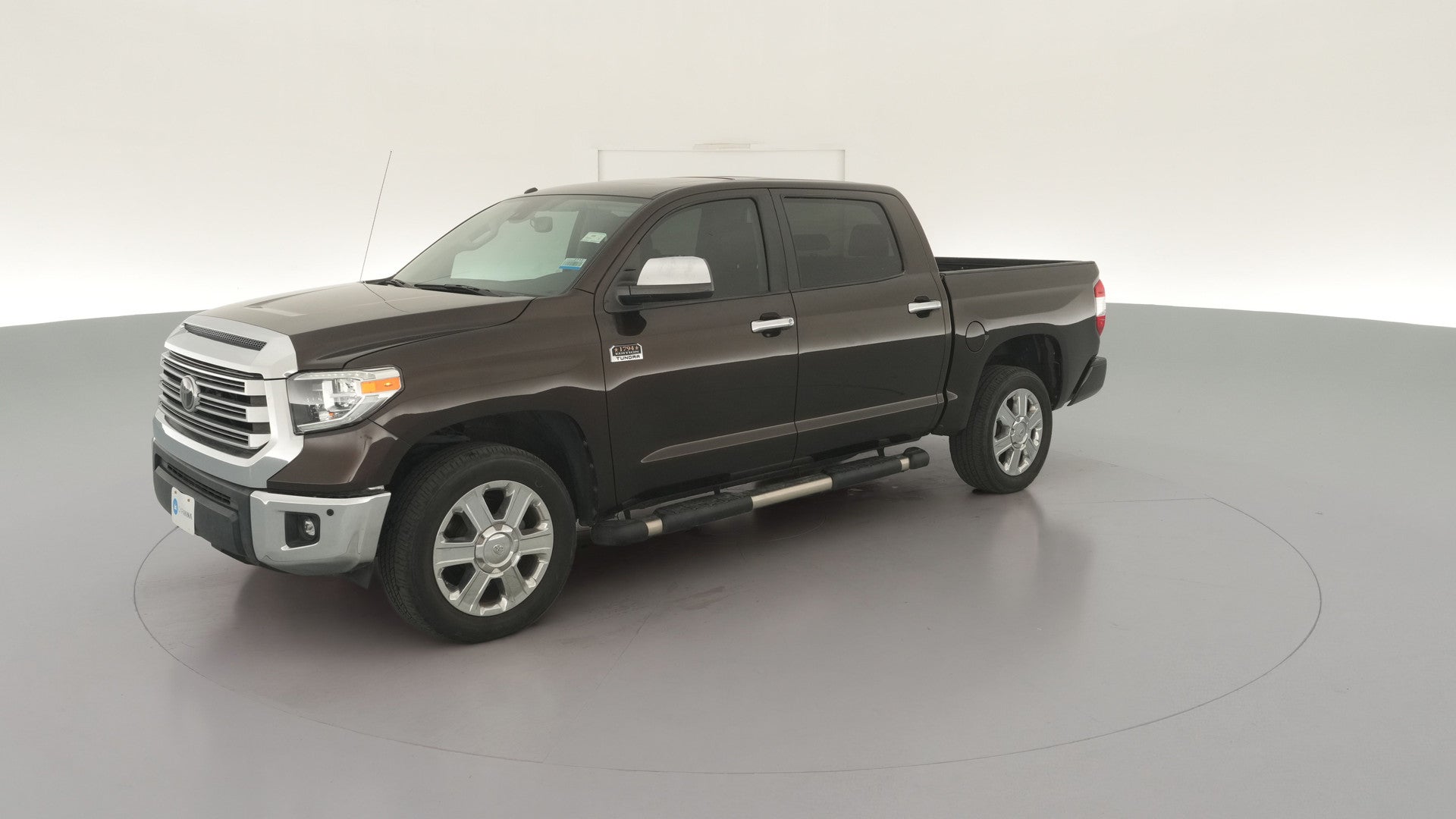2018 Toyota Tundra CrewMax vehicle photo