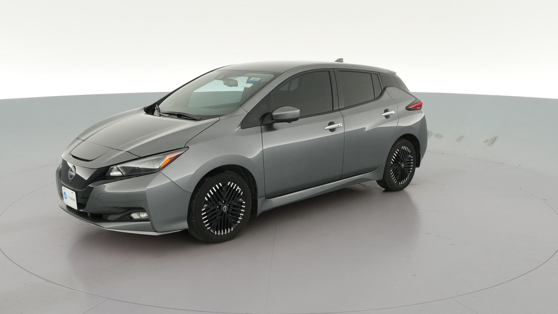 2023 Nissan LEAF vehicle photo