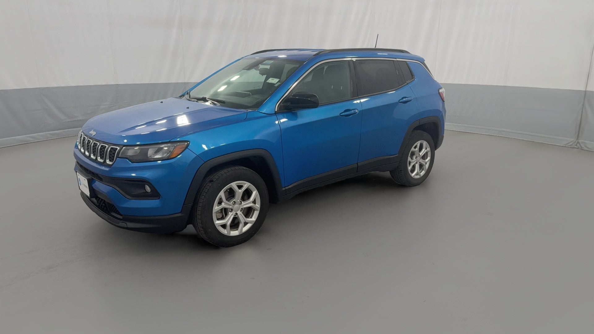 2024 Jeep Compass vehicle photo