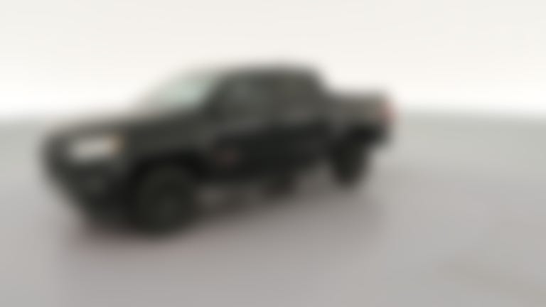 2022 Chevrolet Colorado Crew Cab vehicle photo