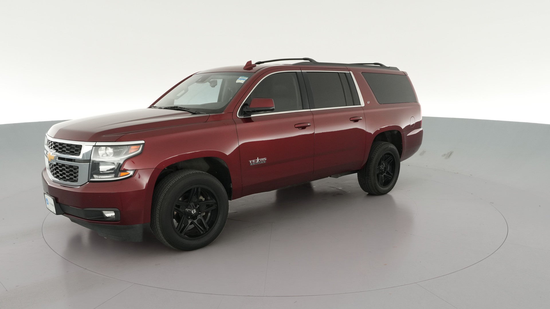 2018 Chevrolet Suburban vehicle photo