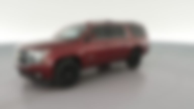 2018 Chevrolet Suburban vehicle photo