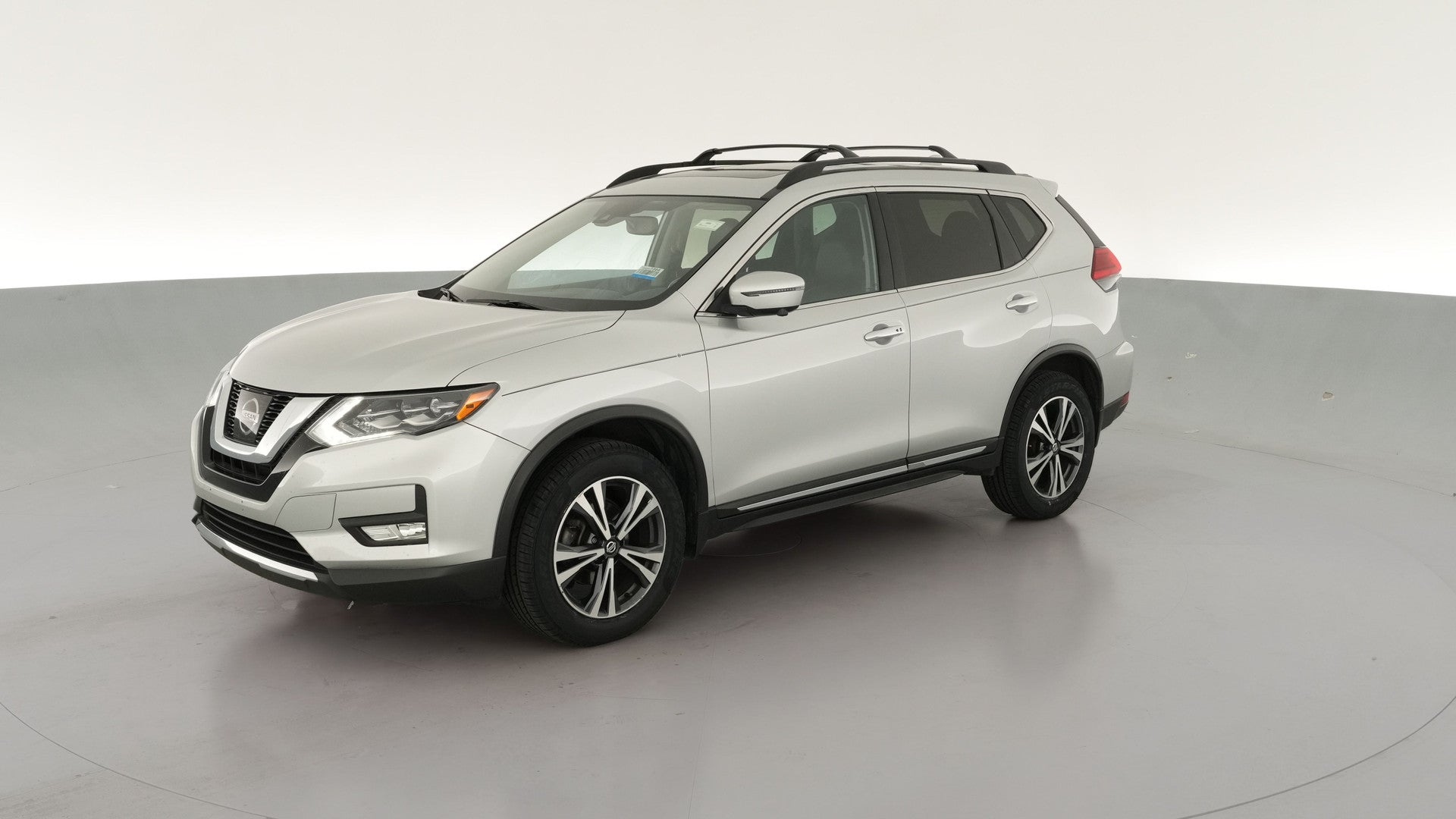 2017 Nissan Rogue vehicle photo