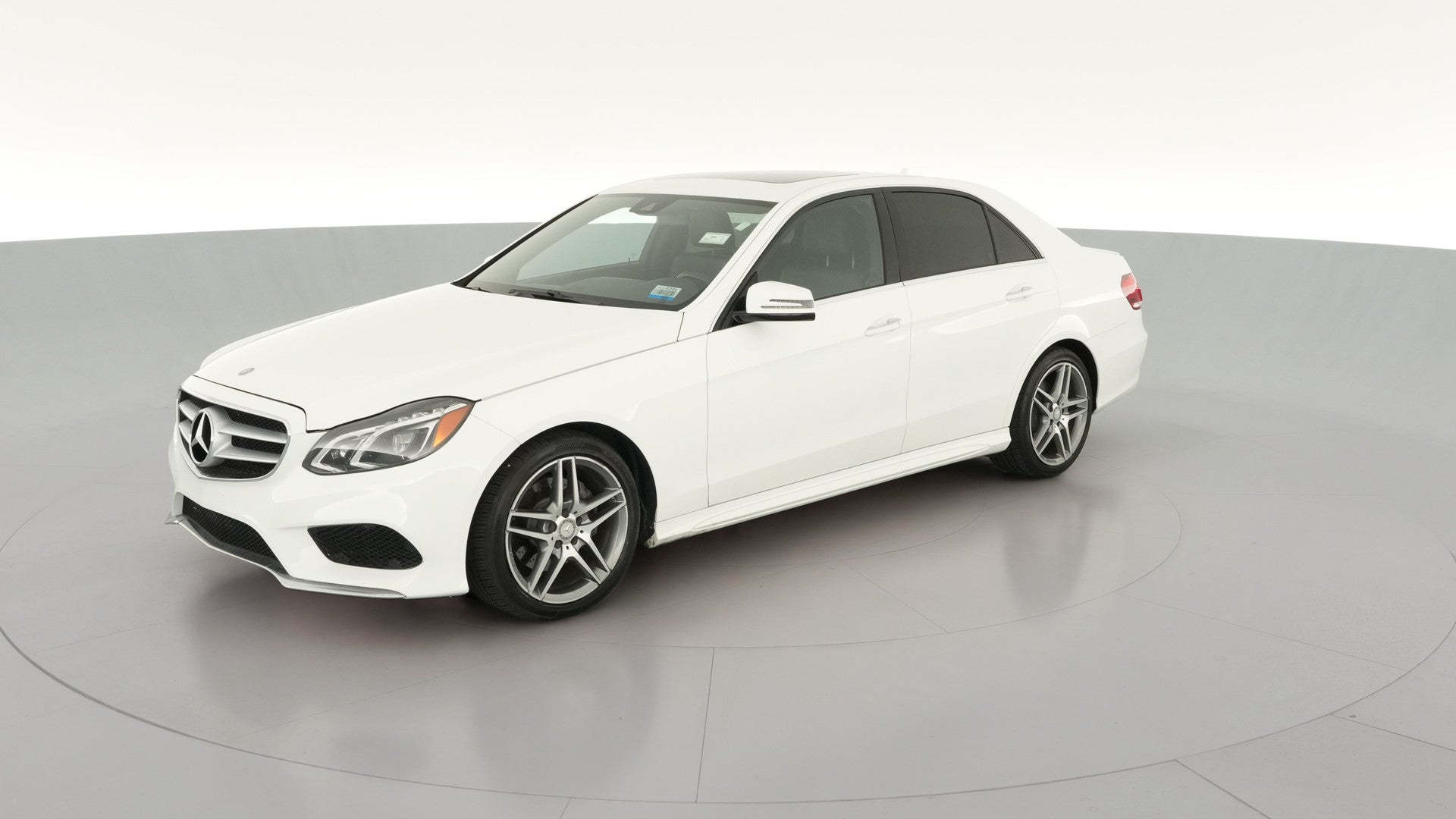 2016 Mercedes-Benz E-Class vehicle photo