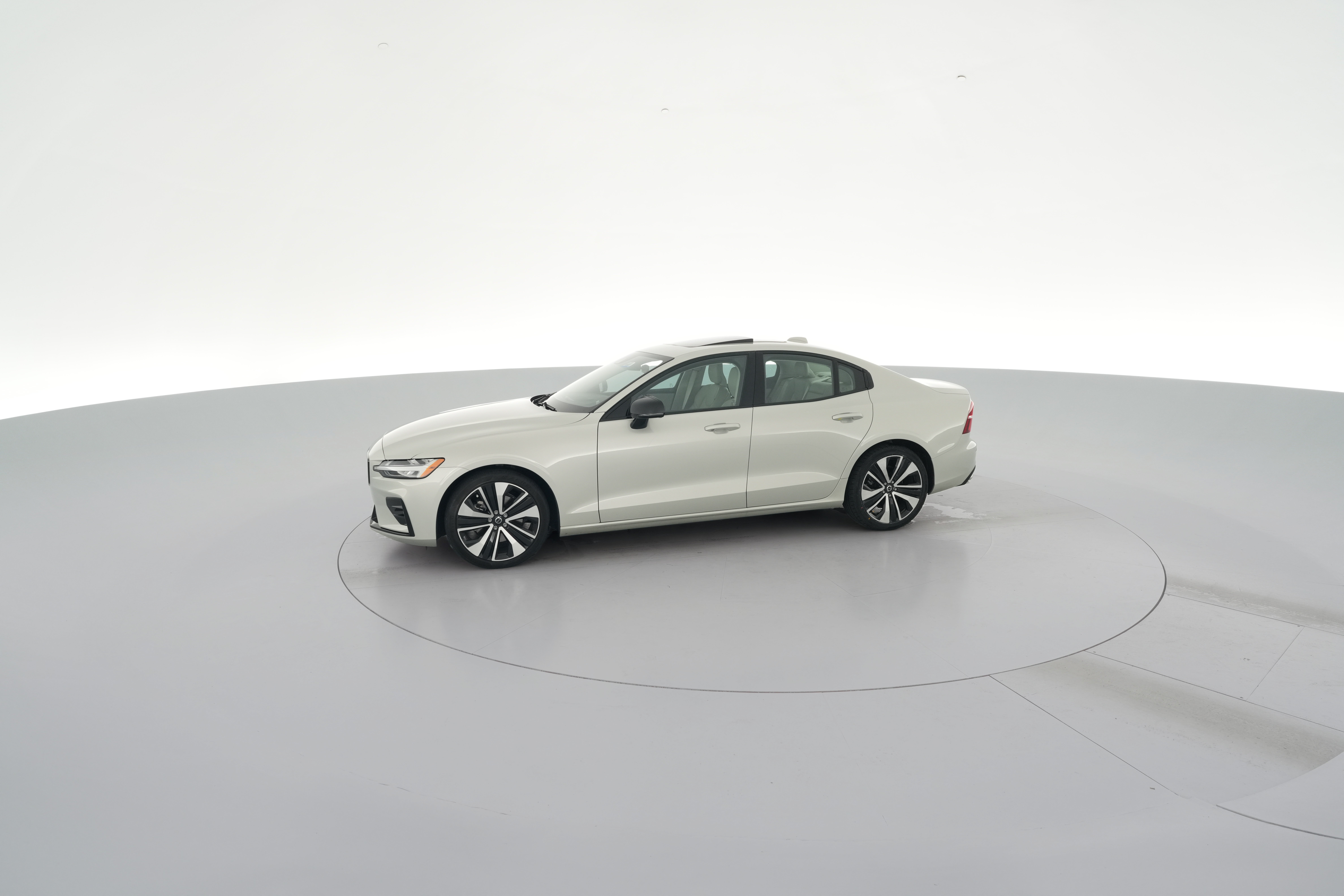 2022 Volvo S60 B5 Momentum, photo 28