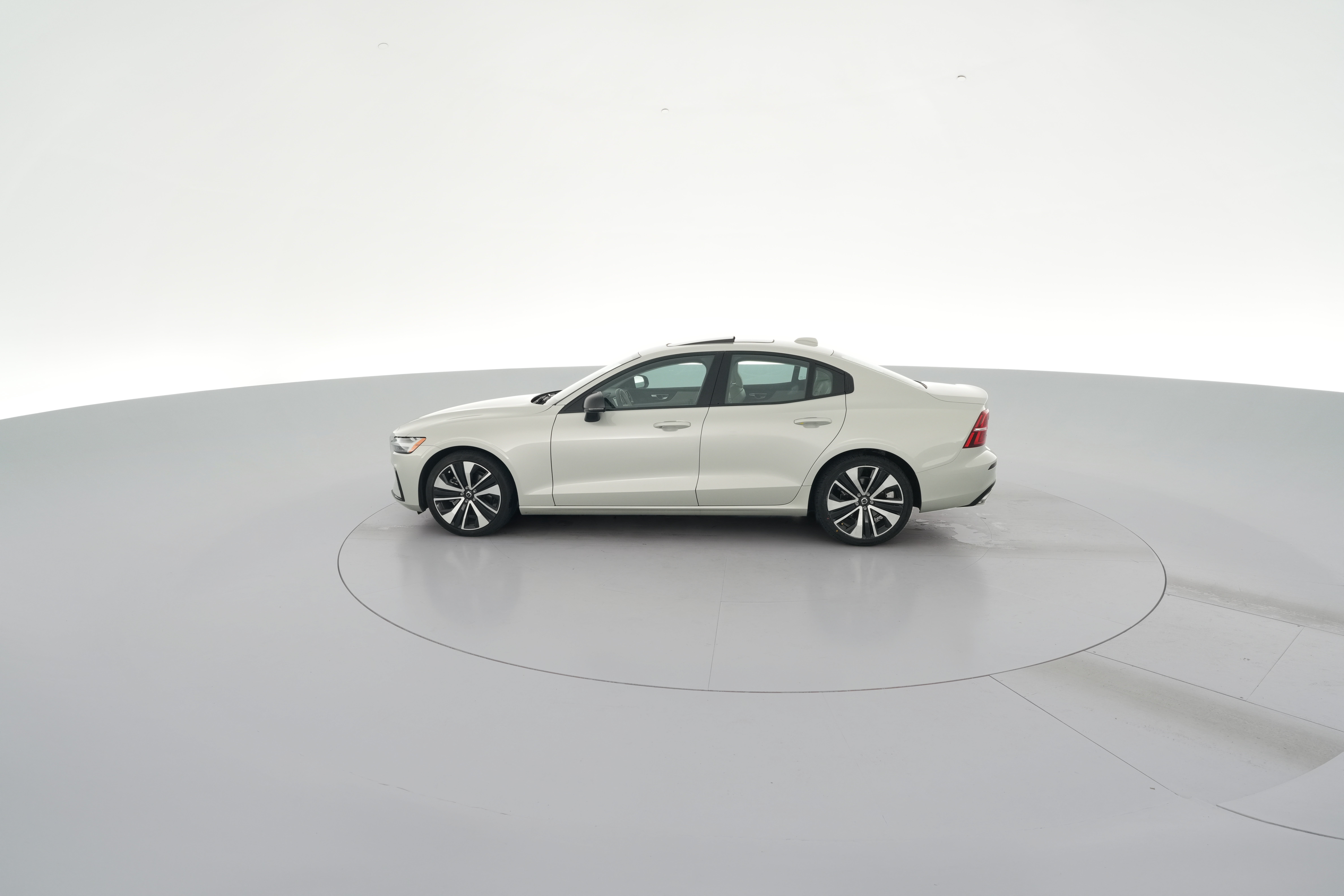 2022 Volvo S60 B5 Momentum, photo 29