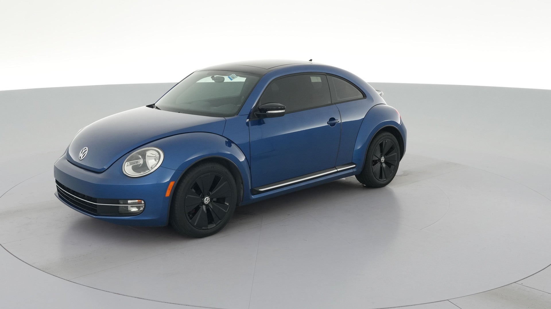 2013 Volkswagen Beetle vehicle photo