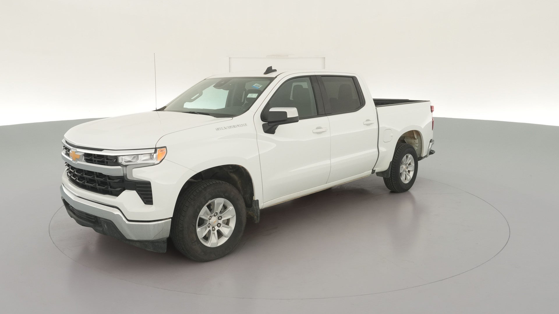 2025 Chevrolet Silverado 1500 Crew Cab vehicle photo