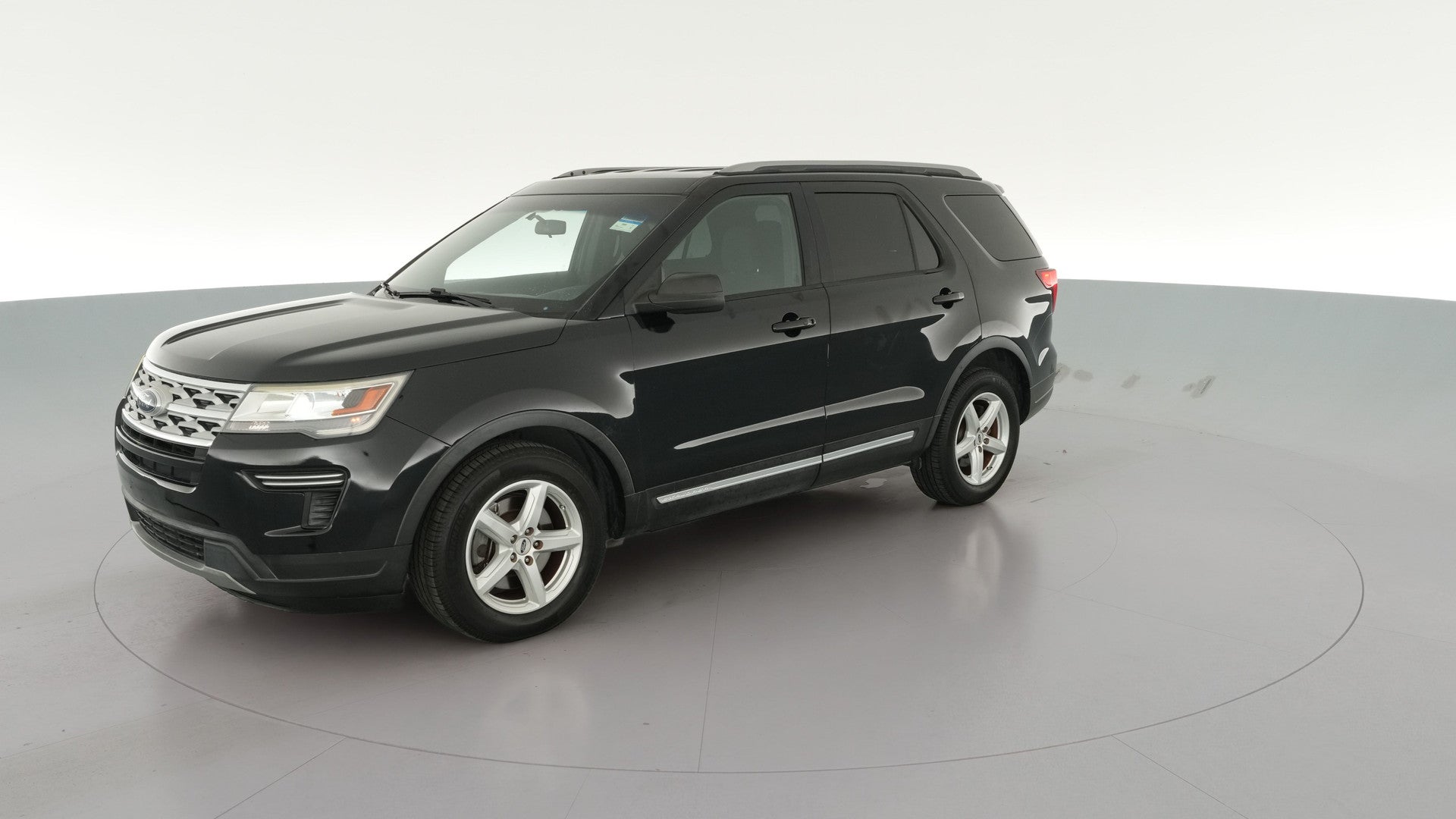 2019 Ford Explorer vehicle photo