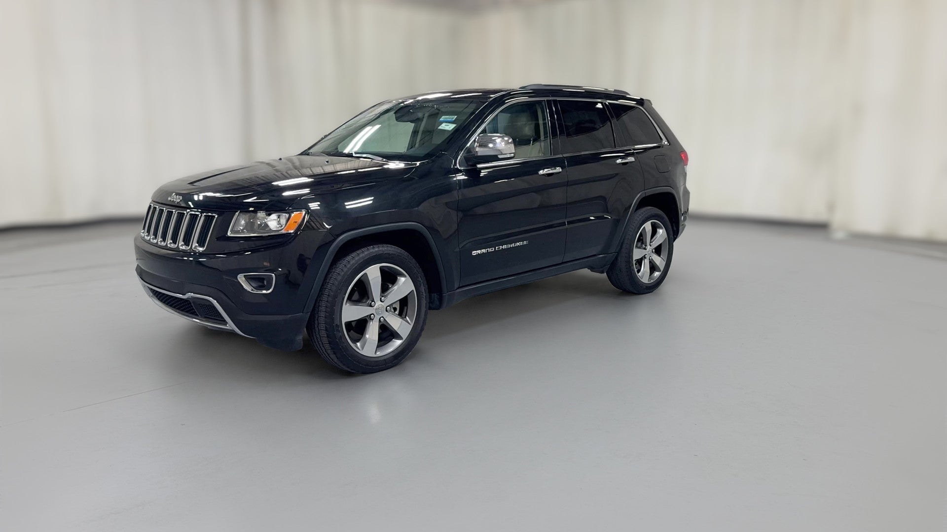 2014 Jeep Grand Cherokee vehicle photo