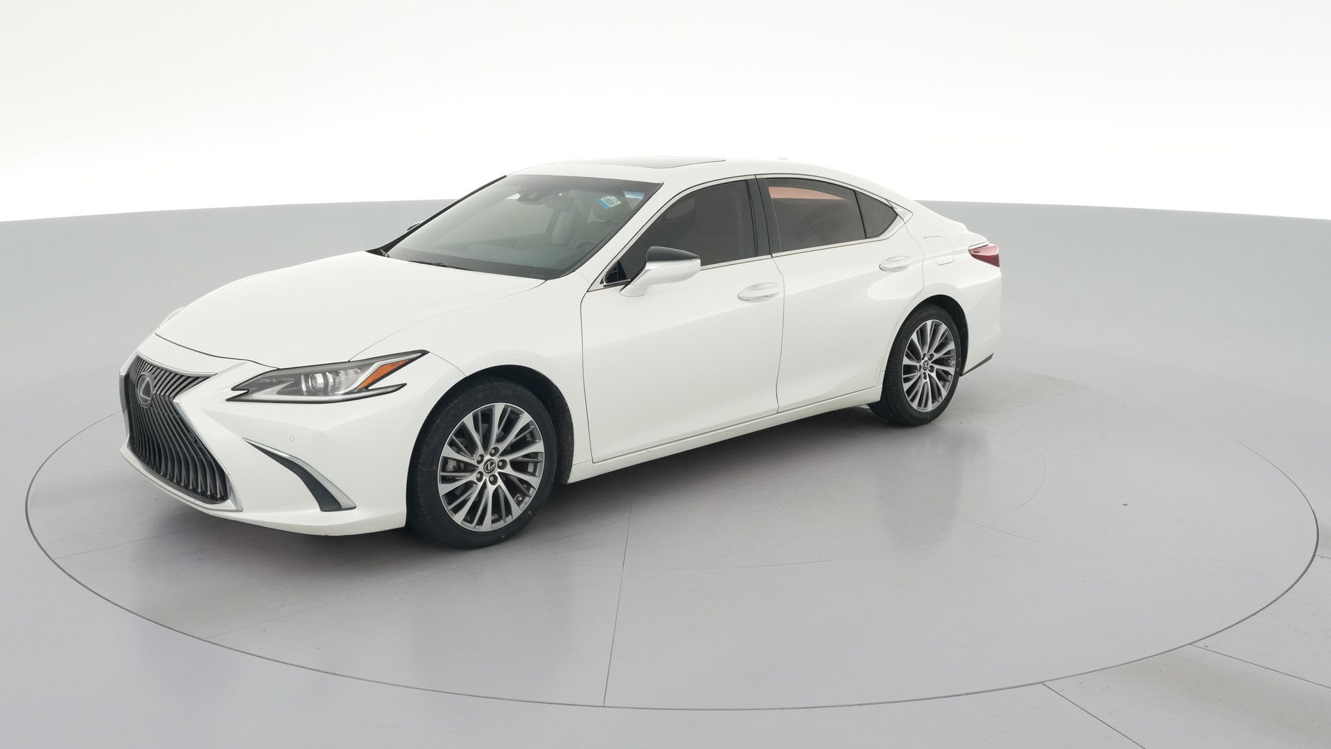 2019 Lexus ES vehicle photo