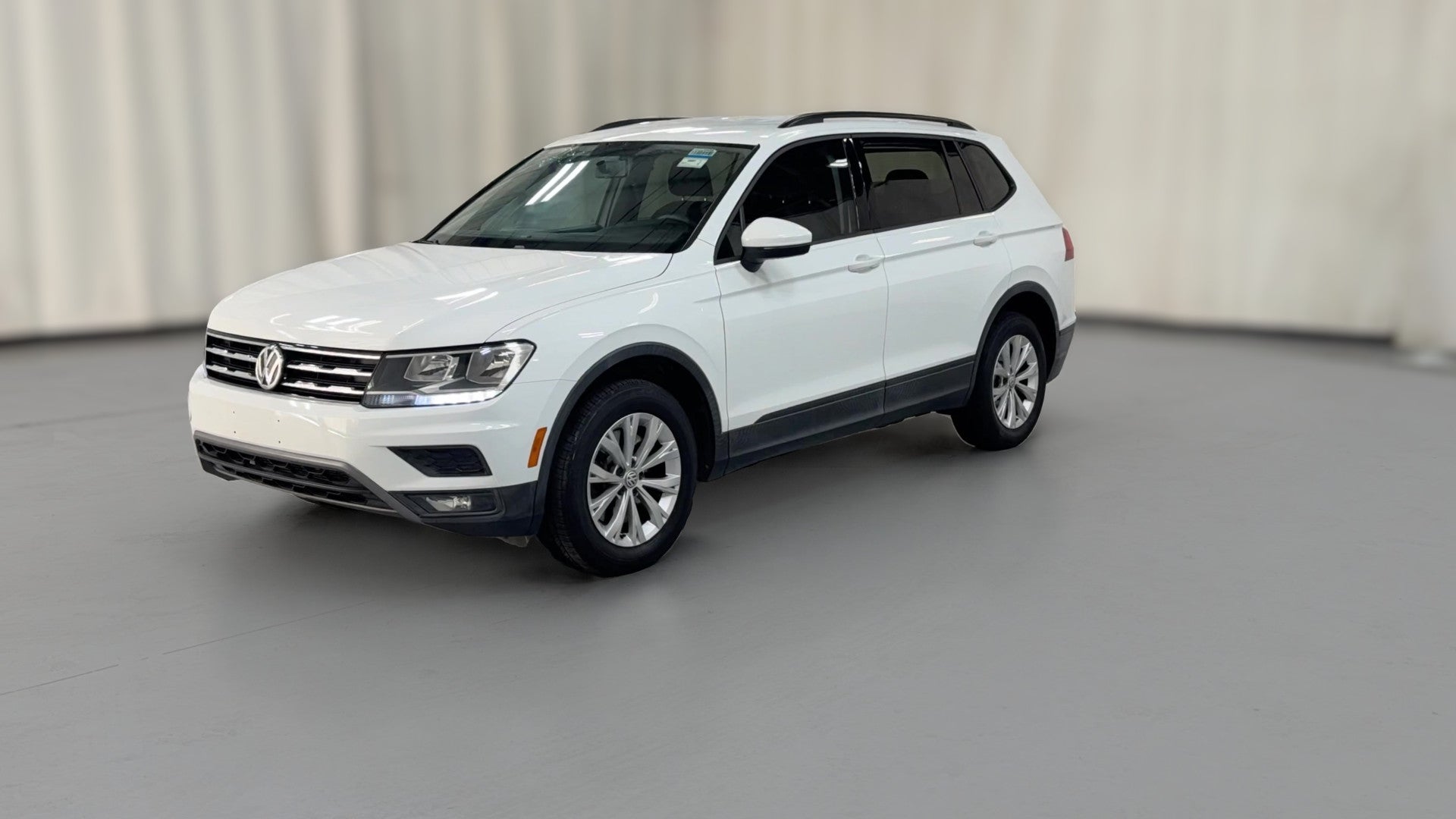 2018 Volkswagen Tiguan vehicle photo