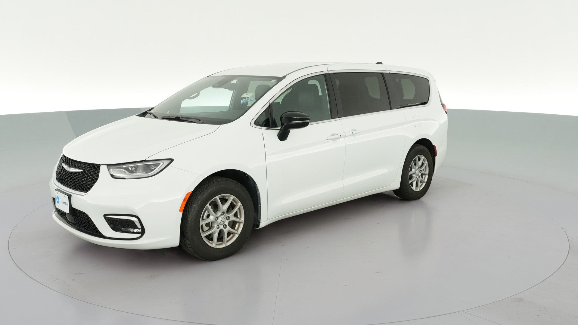2026 Chrysler Pacifica vehicle photo