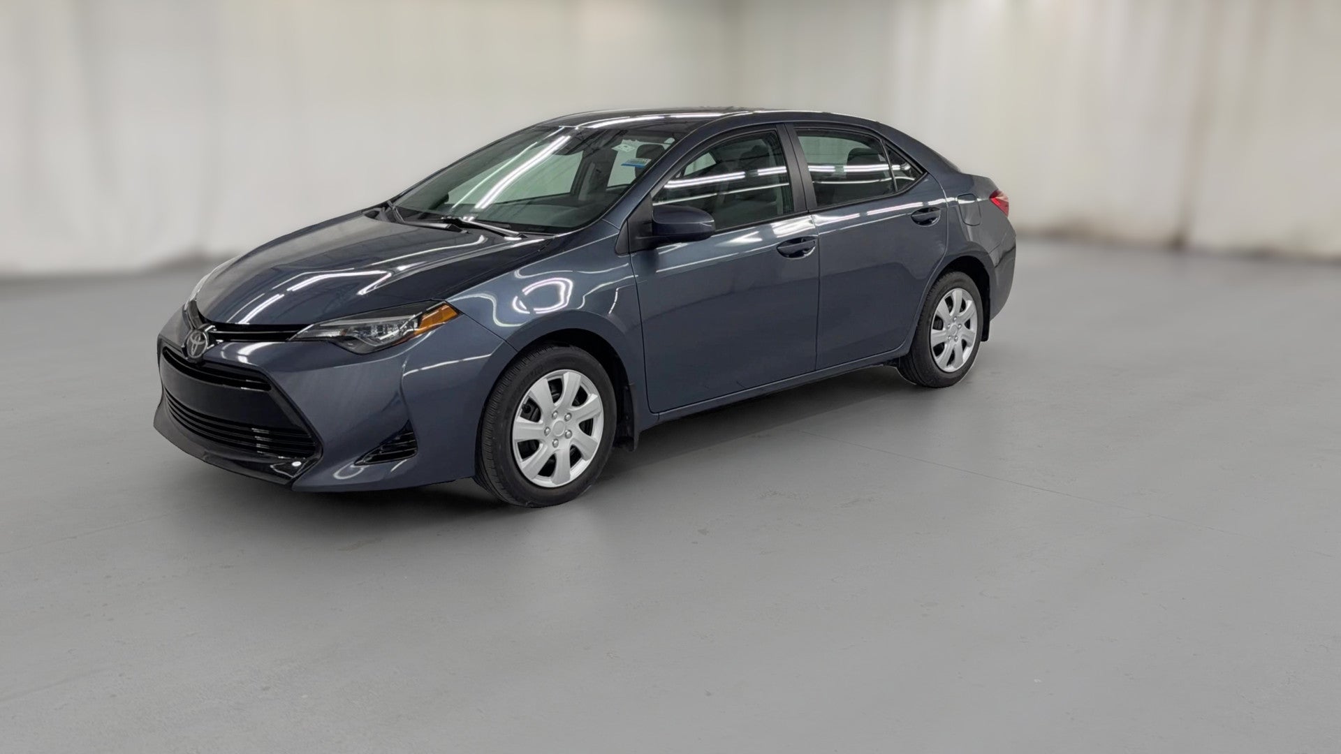 2018 Toyota Corolla vehicle photo
