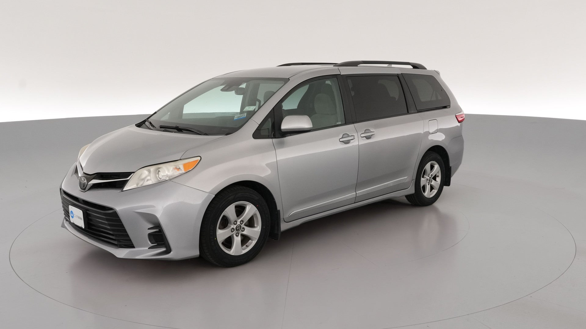 2018 Toyota Sienna vehicle photo