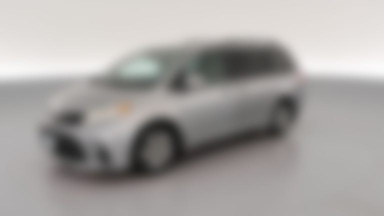 2018 Toyota Sienna vehicle photo