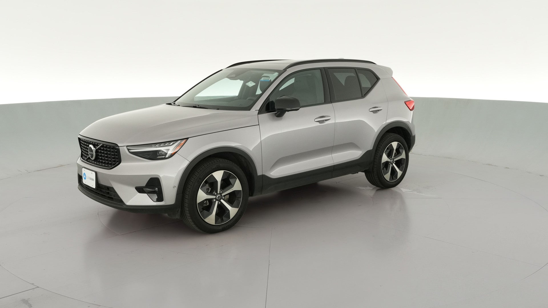 2026 Volvo XC40 vehicle photo