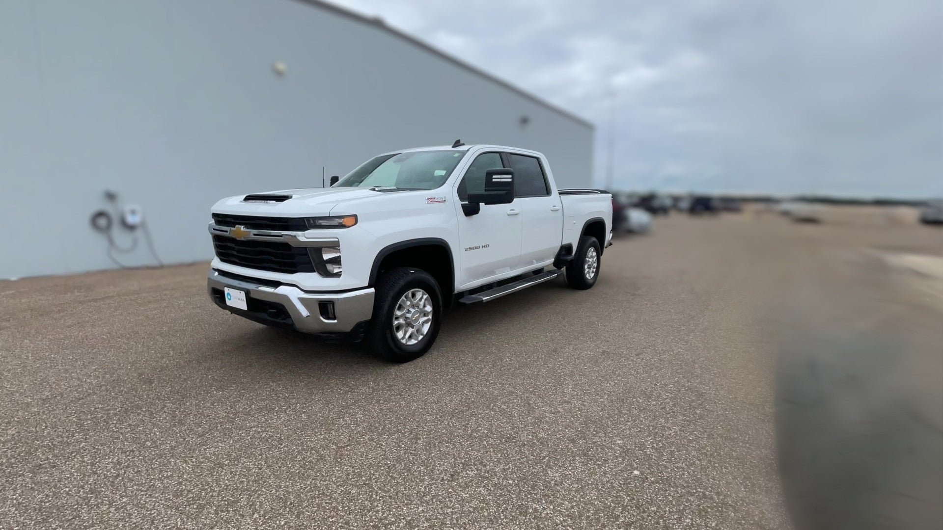 2025 Chevrolet Silverado 2500 HD Crew Cab vehicle photo
