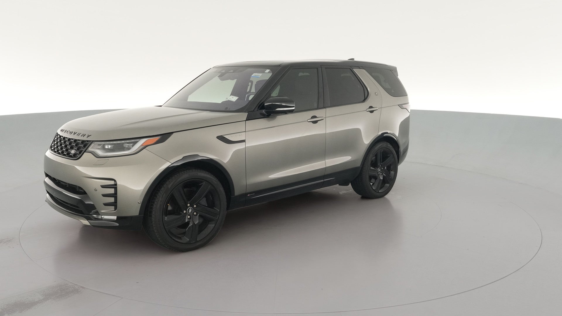 2021 Land Rover Discovery vehicle photo
