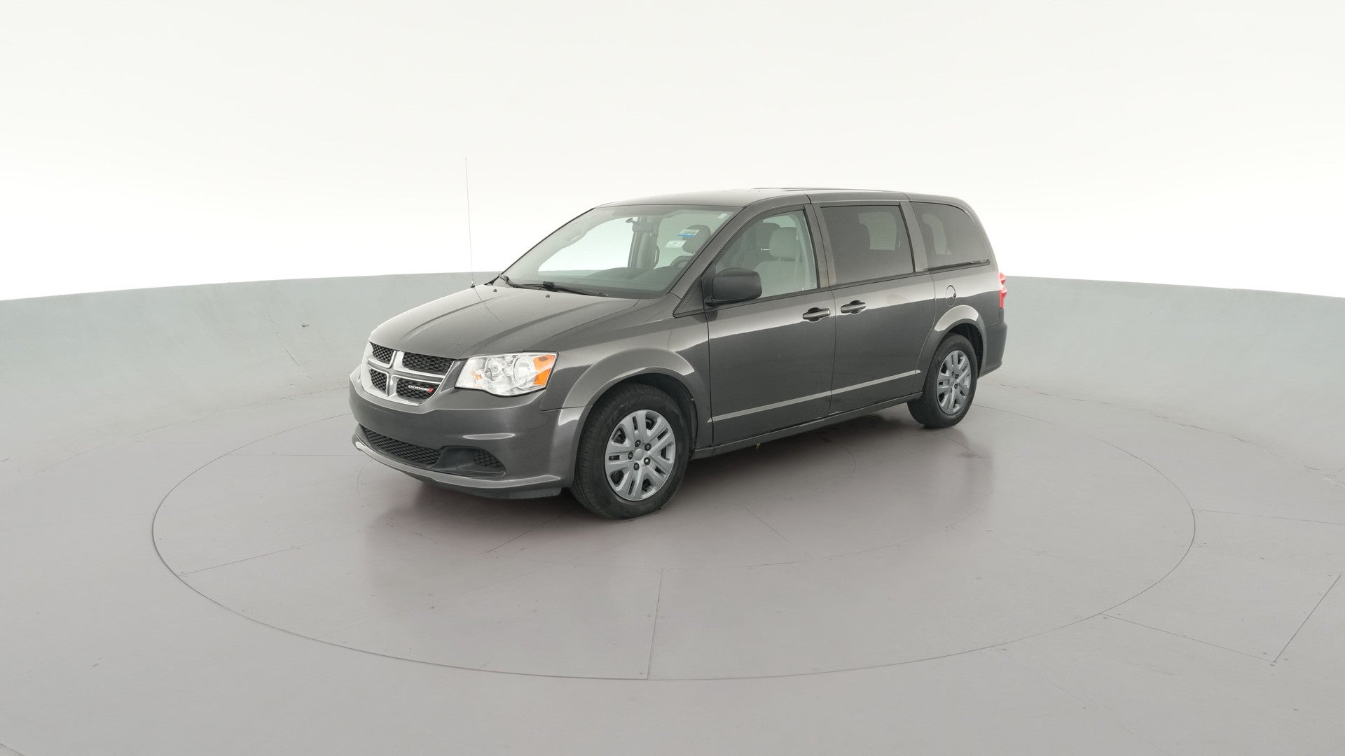 2018 Dodge Grand Caravan Passenger vehicle photo