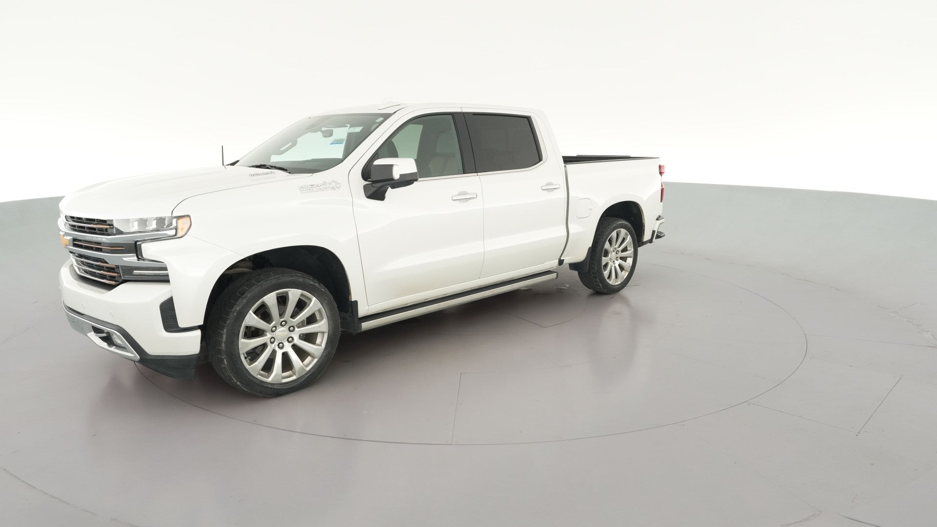 2020 Chevrolet Silverado 1500 Crew Cab vehicle photo