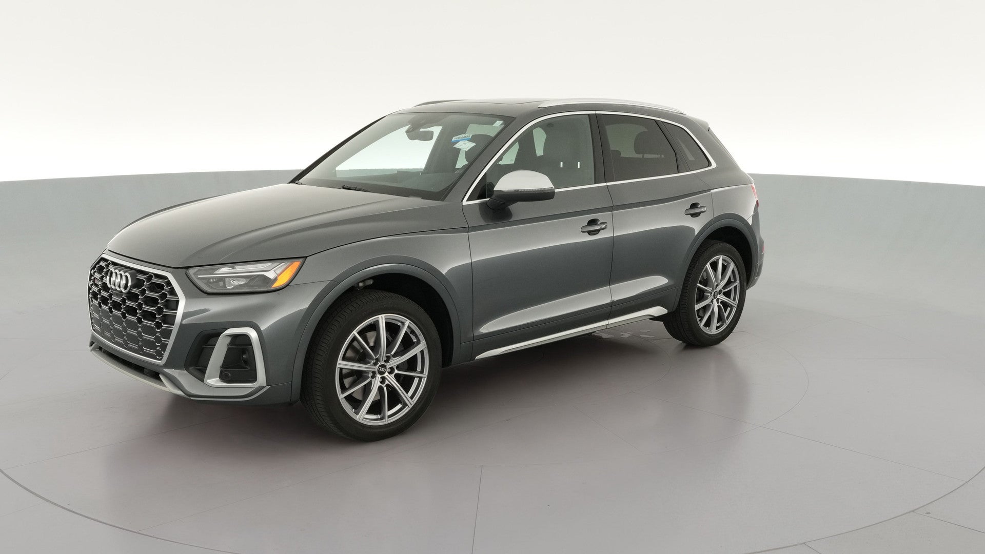 2022 Audi SQ5 vehicle photo