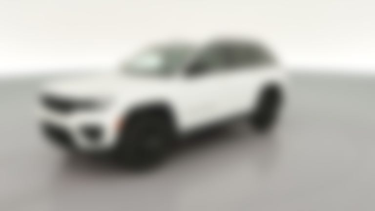 2025 Jeep Grand Cherokee vehicle photo