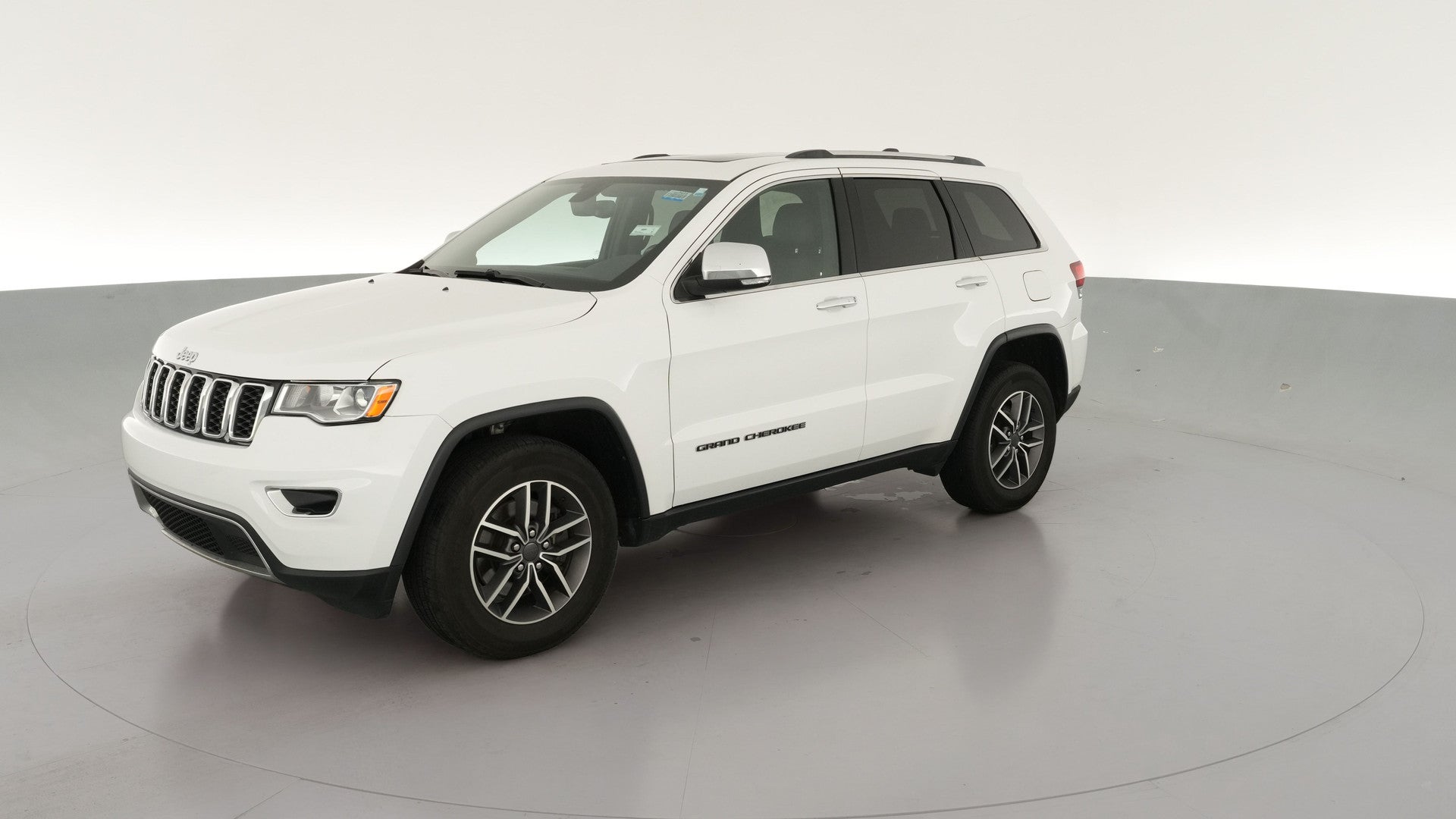 2021 Jeep Grand Cherokee vehicle photo