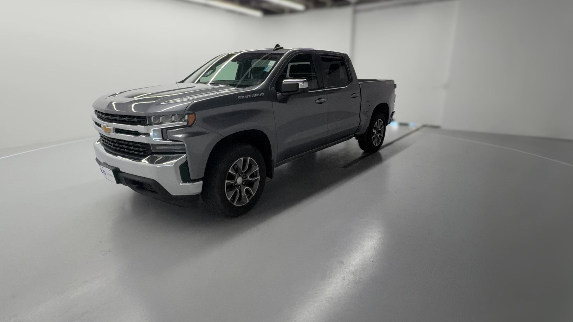 2022 Chevrolet Silverado 1500 Limited Crew Cab vehicle photo