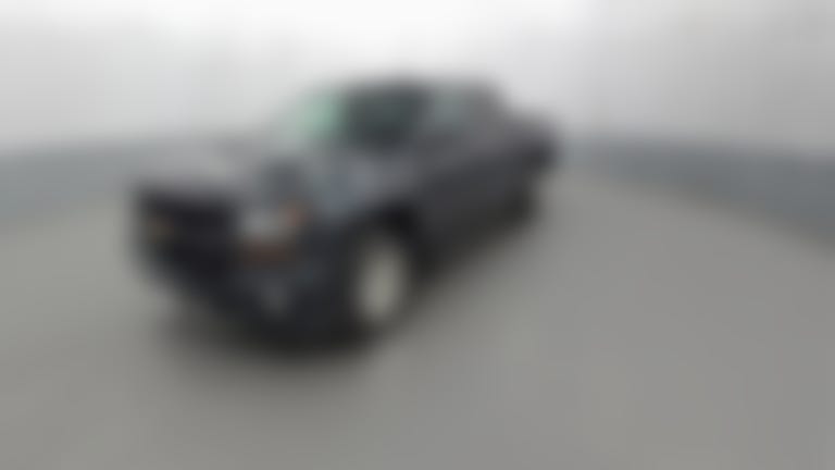 2018 Chevrolet Silverado 1500 Crew Cab vehicle photo