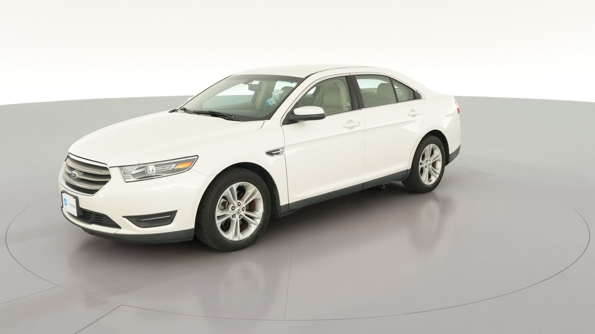 2016 Ford Taurus vehicle photo