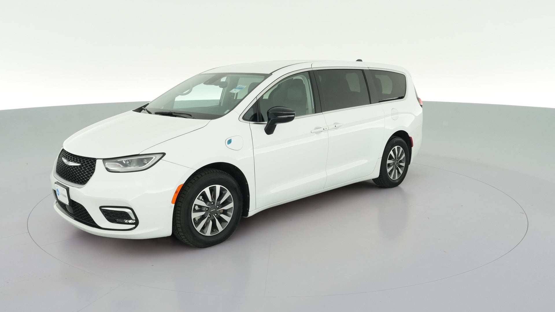 2024 Chrysler Pacifica Hybrid vehicle photo
