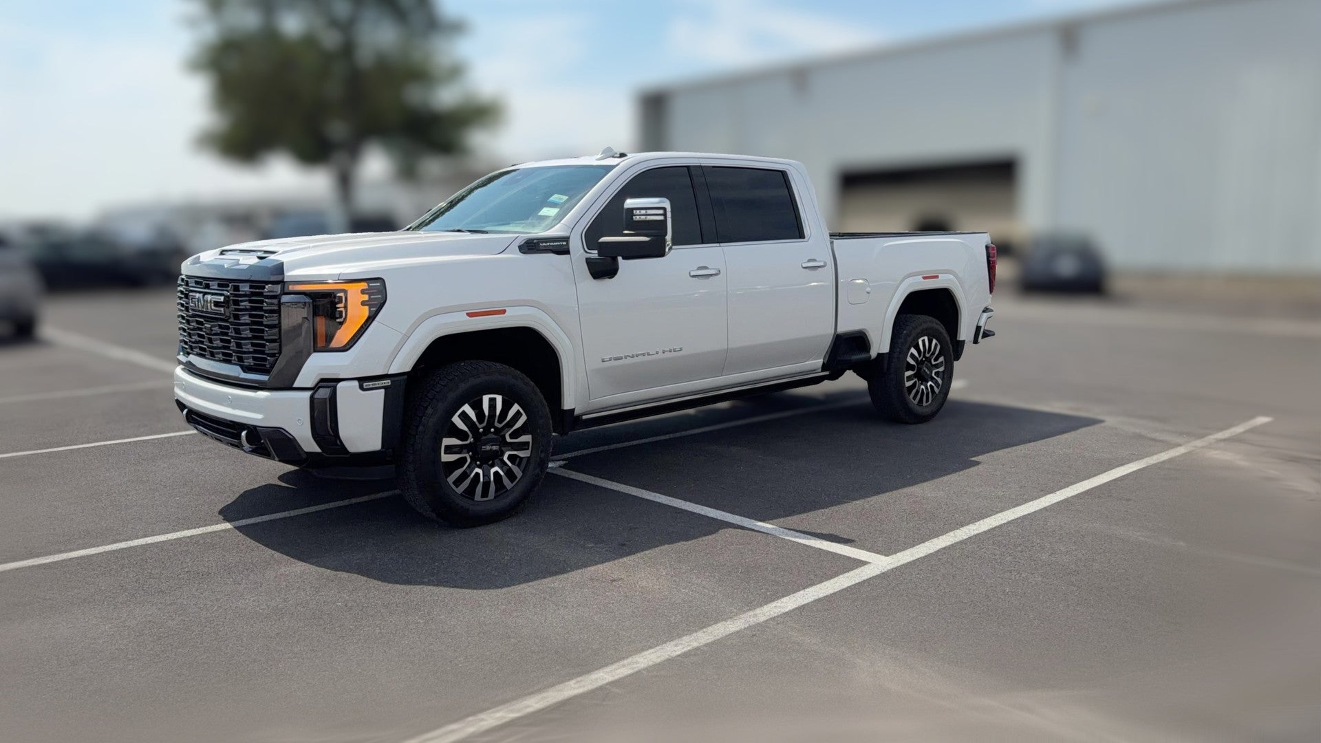 2024 GMC Sierra 2500 HD Crew Cab vehicle photo