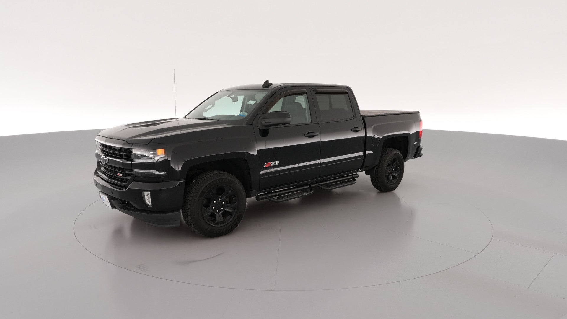 2018 Chevrolet Silverado 1500 Crew Cab vehicle photo