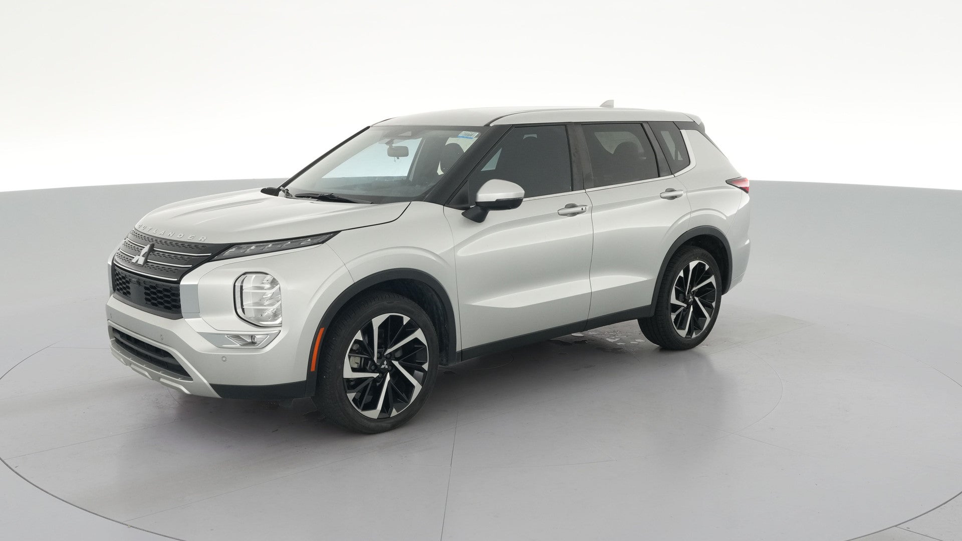 2023 Mitsubishi Outlander vehicle photo