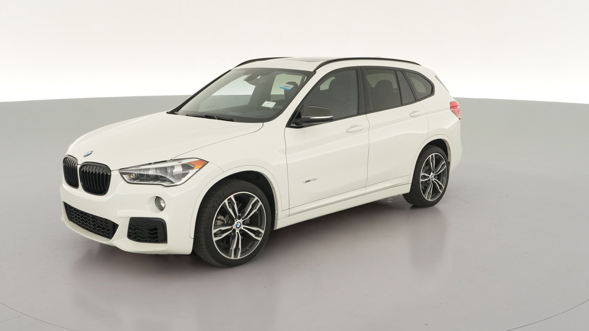 2018 BMW X1 vehicle photo