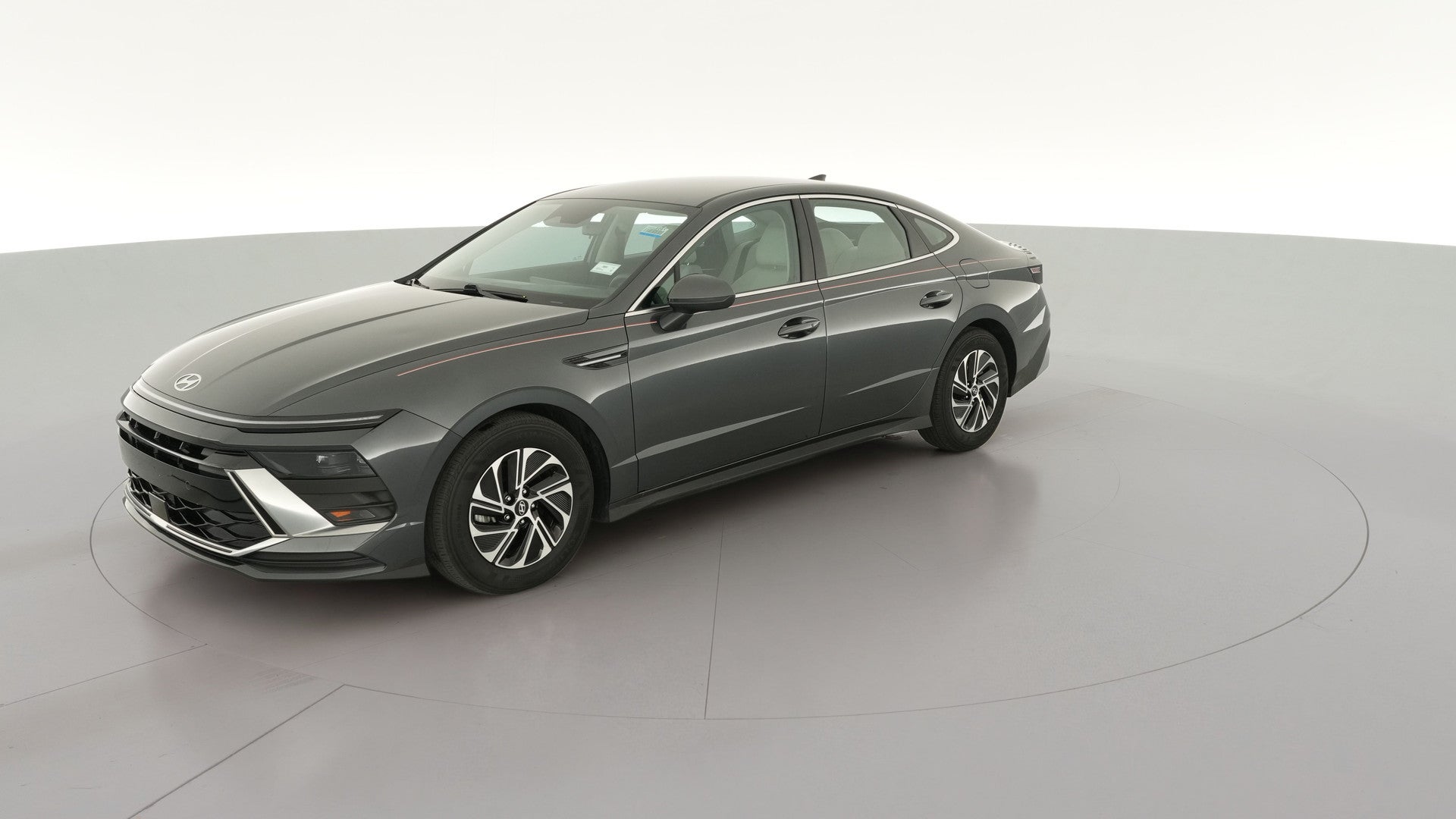 2026 Hyundai Sonata Hybrid vehicle photo