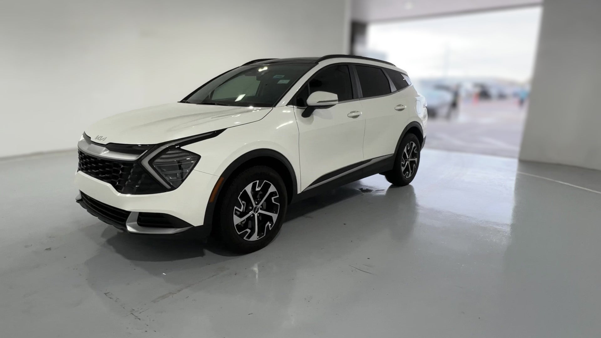 2025 Kia Sportage Hybrid vehicle photo