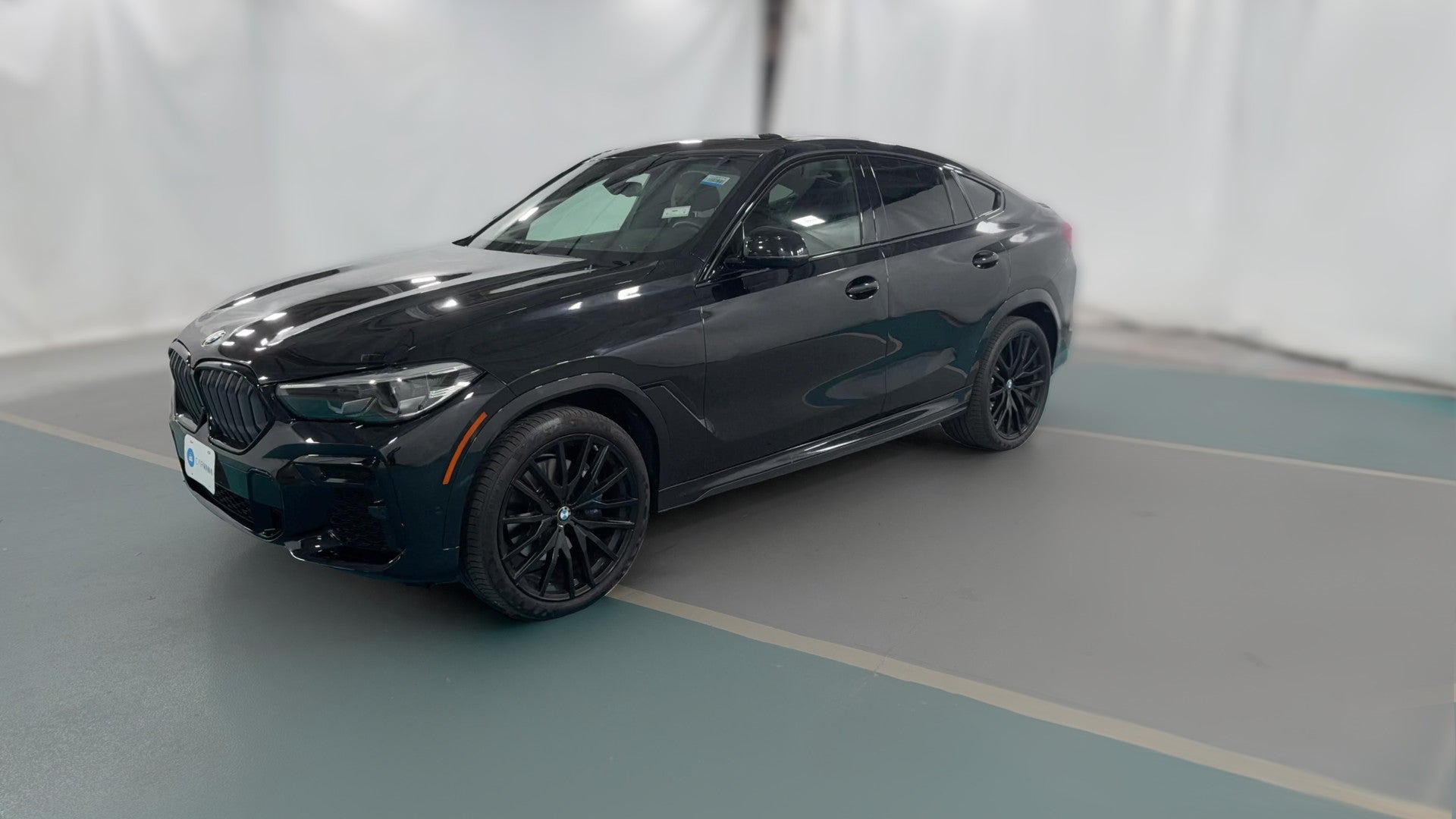 2022 BMW X6 vehicle photo